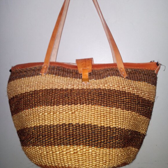 Xlarge sisal Kiondo Kikuyu Kenya Tote Bag - Picture 6 of 6